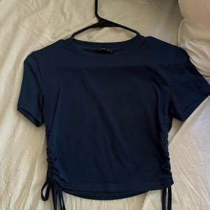 solid drawstring side crop tee